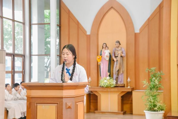 โรงเรียนปรีชานุศาสน์